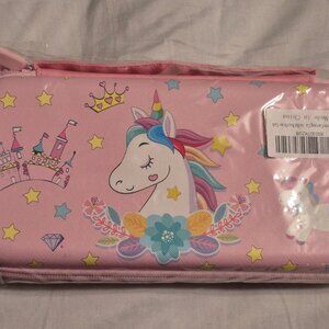 BRAND NEW, NEVER BEEN USED UNICORN NINTENDO SWITCH PROTECTIVE CARRYING CASE